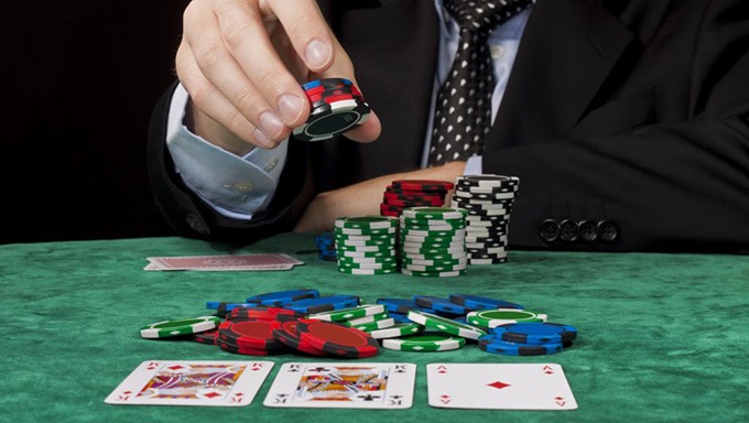 Poker Basics - Effective Stacks